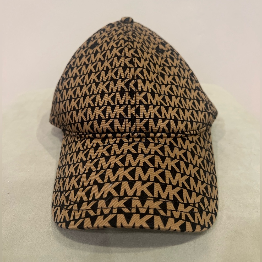 Michael Kors baseball hat